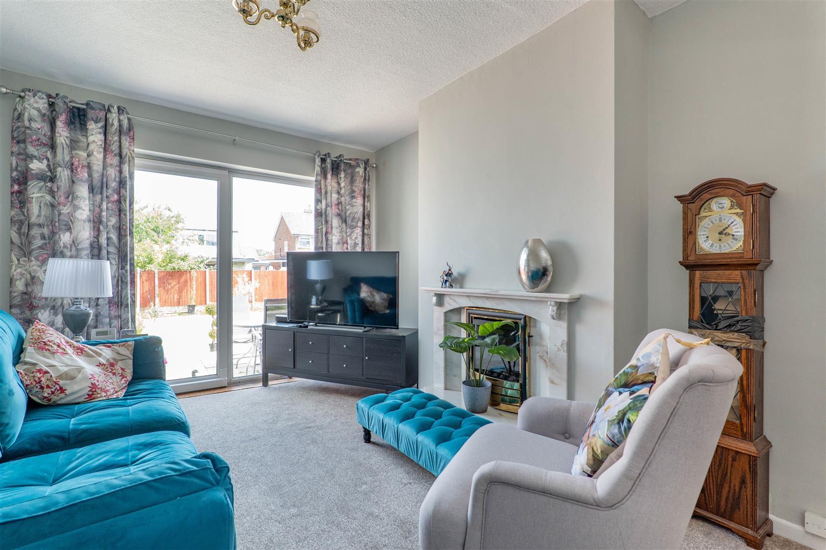 2 bed property in Queensway, Chorley